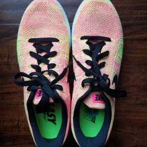 Womens Nike Lunarepic Low Flyknit OC